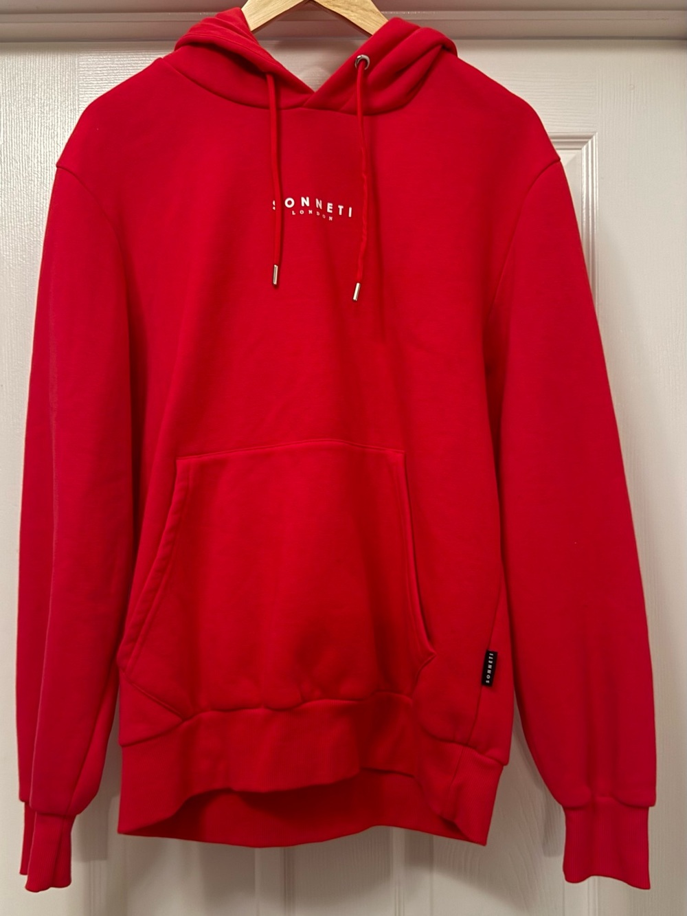 Sonneti London Hoodie Mens Small Red Pullover Logo Graphic Streetwear Fleece